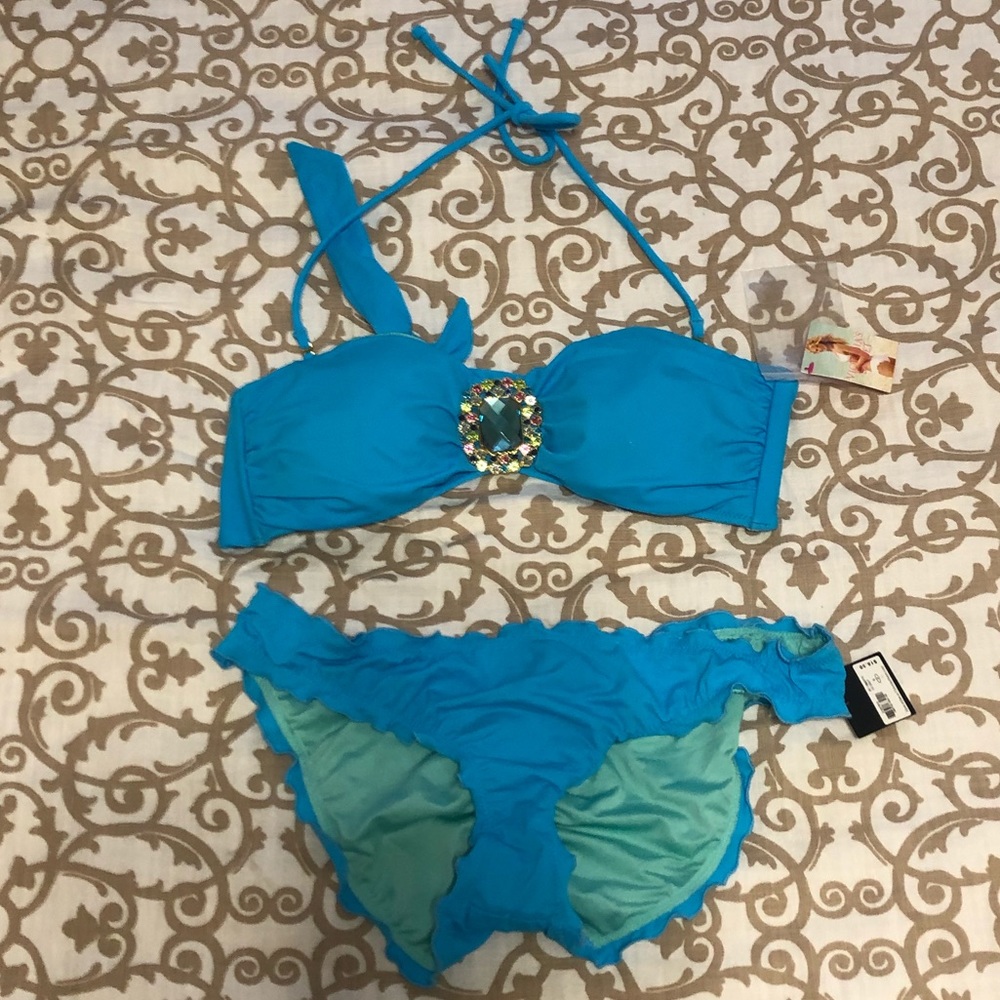 Victoria’s Secret bikini-NWT